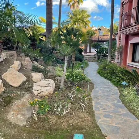 Apartment Beautiful In Vasari Puerto Banus