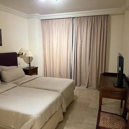 Beautiful In Vasari Puerto Banus Apartment *