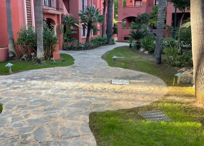 Beautiful In Vasari Puerto Banus Apartament *