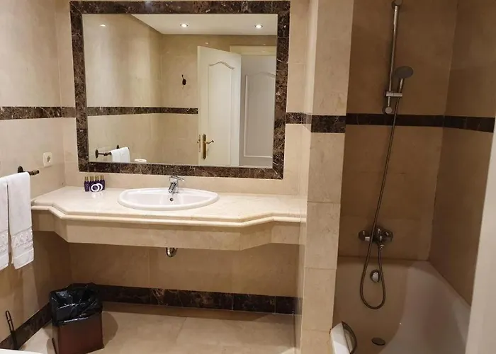 Apartment Beautiful In Vasari Puerto Banus
