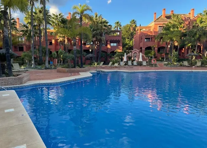 Beautiful In Vasari Puerto Banus Apartment *
